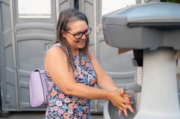 Best Emergency porta potty rental  in Union City, IN